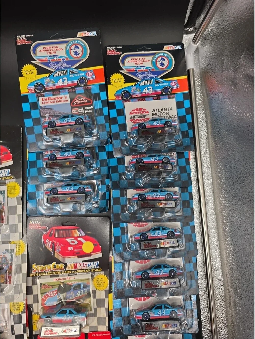 Nascar Diecast 1:64 Lot of 30 Cars Mark Martin Richard Petty Ernie Irvin Dale